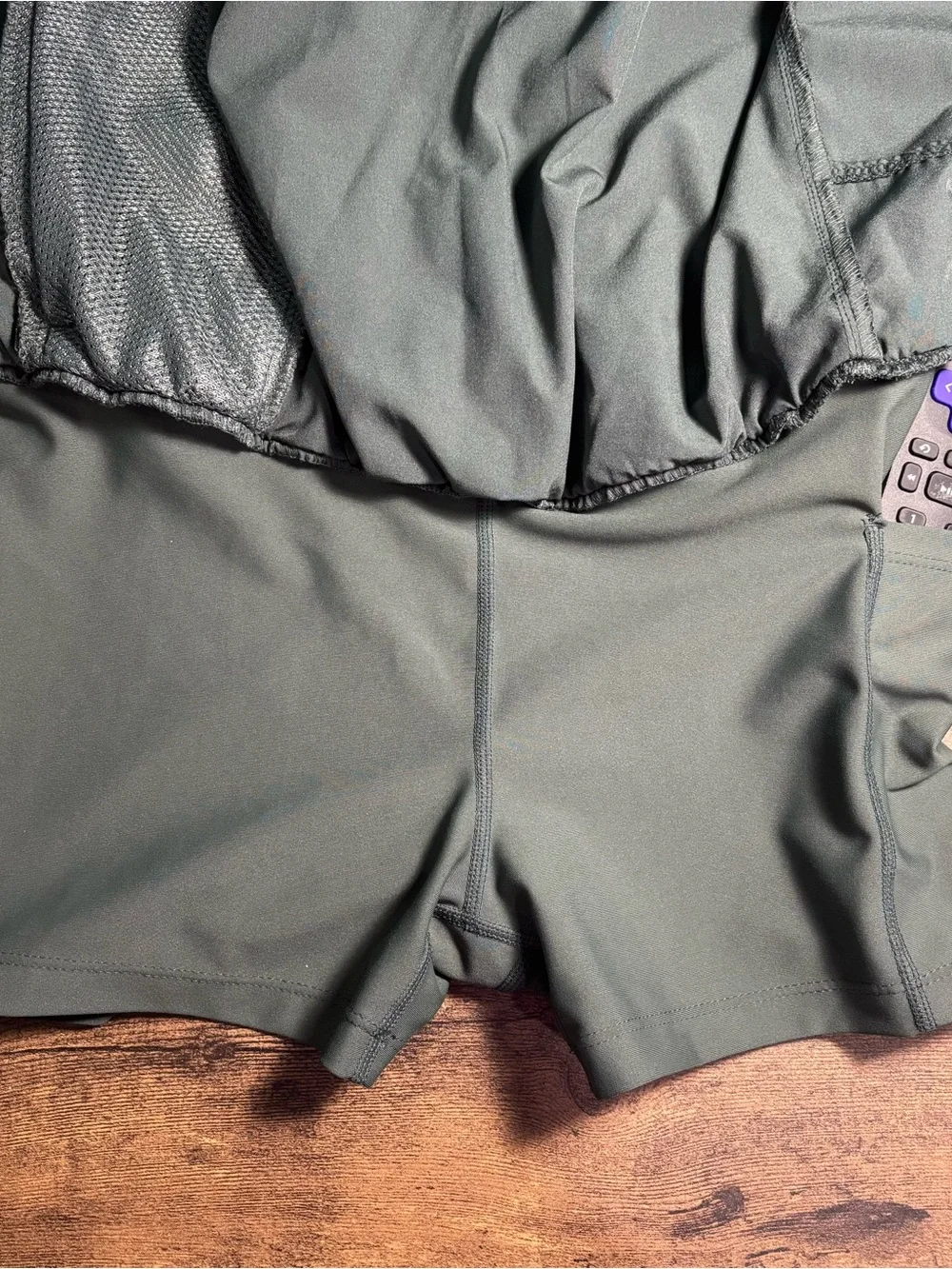 Old Navy Quick-Dry Skort Khaki Green S activewear tennis running athleisure